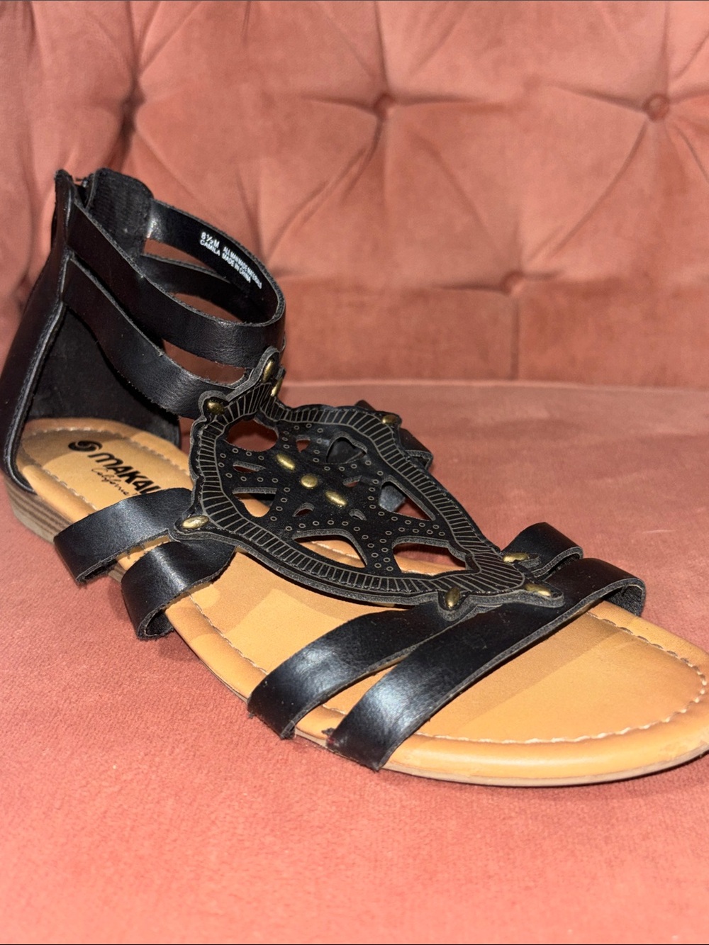 Strappy black strappy flat sandals zip back gladiator boho sandal women’s 8.5